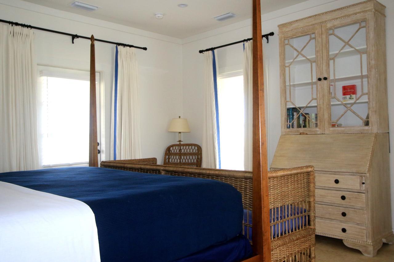 The Sandpiper Inn Crossing Rocks Екстер'єр фото